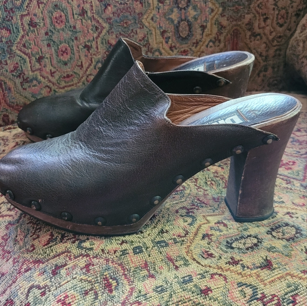 Vintage DKNY Clogs
